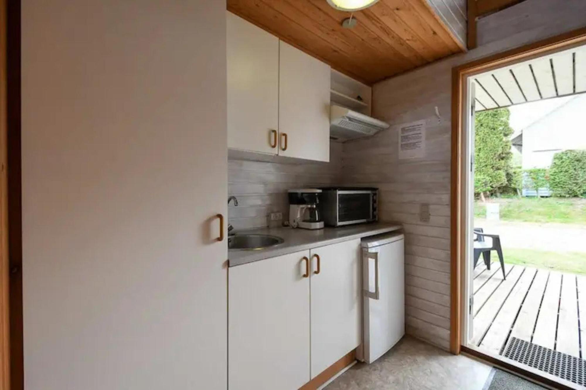 First Camp Skovlund Camping & Cottages Båring Quarto foto